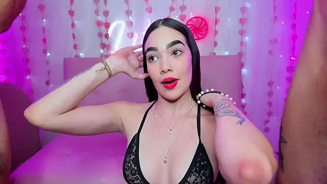 Snapshot of Litzy1_ chatting on 03-07-25, 03:40 Litzy1 online show from 03-07-25, 03:40