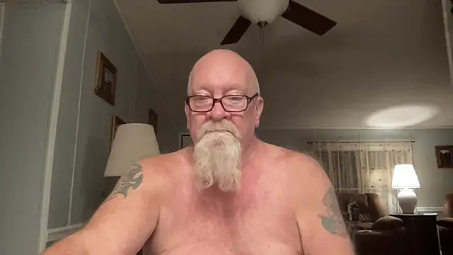 kcbace61760 online show from 10-14-25, 12:44