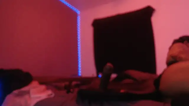 Snapshot of trophyboi69 chatting on 03-15-26, 12:11 trophyboi69 online show from 03-15-26, 12:11