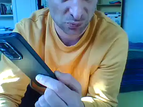 Snapshot of MmaxX004 chatting on 03-02-25, 03:16 MmaxX004 online show from 03-02-25, 03:16