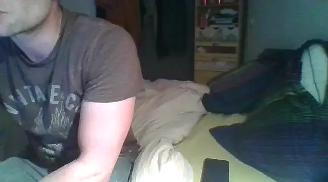 Snapshot of MmaxX004 chatting on 03-05-25, 09:48 MmaxX004 online show from 03-05-25, 09:48