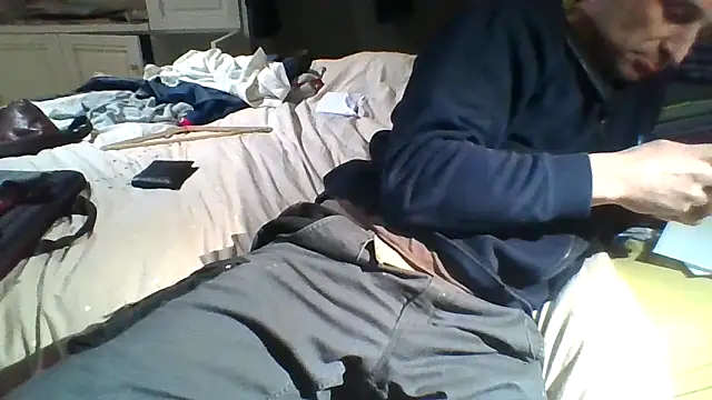 Snapshot of MmaxX004 chatting on 03-14-25, 06:39 MmaxX004 online show from 03-14-25, 06:39