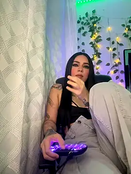 Snapshot of iam_jaylow89 chatting on 10-09-25, 03:04 iam jaylow89 online show from 10-09-25, 03:04