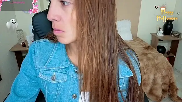 AnisiaFarina online show from 10-29-25, 11:34