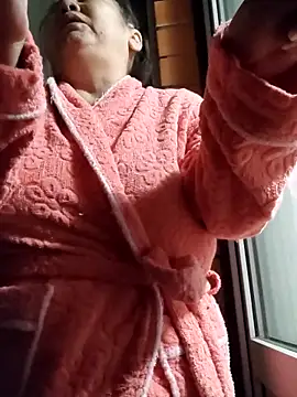 Zulfiya Bruce online show from 12-16-25, 07:52