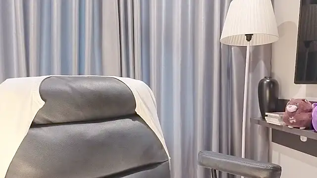 Kya Choco8 online show from 10-28-25, 07:34