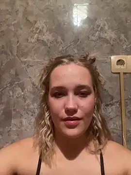 miya miya21 online show from 10-28-25, 02:42