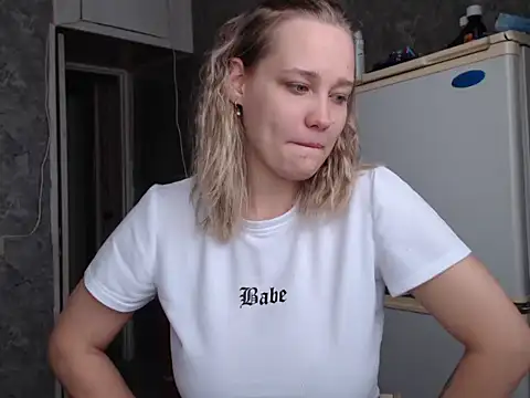 miya miya21 online show from 10-29-25, 04:15