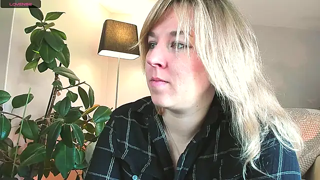 5 in one online show from 06-02-26, 04:47
