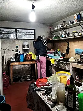 Snapshot of LaInsaciableIntensa chatting on 12-20-25, 10:06 LaInsaciableIntensa online show from 12-20-25, 10:06