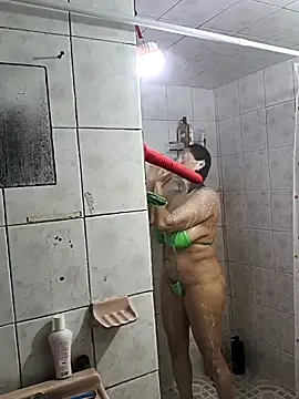 Snapshot of LaInsaciableIntensa chatting on 02-15-26, 08:38 LaInsaciableIntensa online show from 02-15-26, 08:38