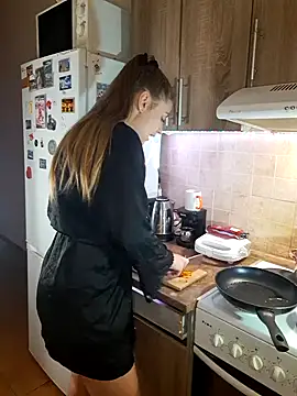 Keli Jessi online show from 12-02-24, 06:21