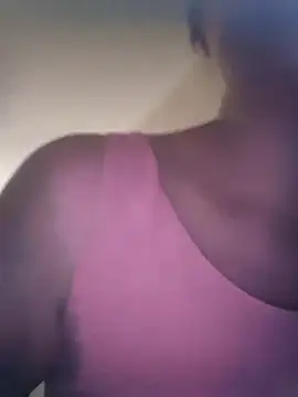 Keli Jessi online show from 12-18-25, 03:29