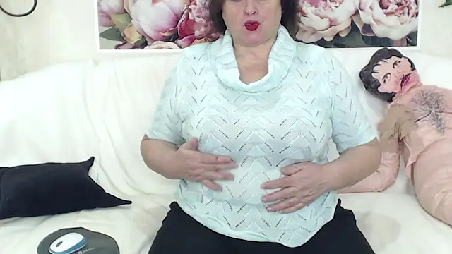 FlaviaSquirts online show from 02-13-25, 09:09