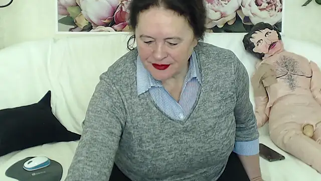 FlaviaSquirts online show from 02-17-25, 08:52