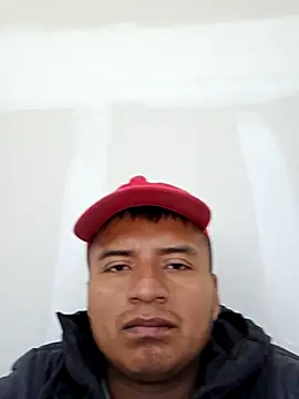 Snapshot of Diablo9804 chatting on 10-31-25, 04:30 Diablo9804 online show from 10-31-25, 04:30