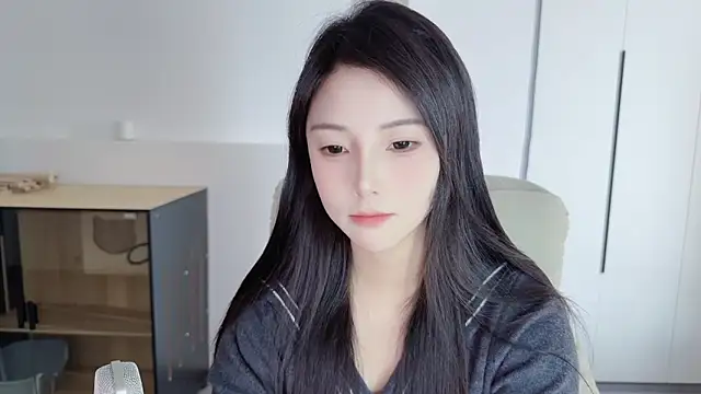 HaagenDazs  online show from 03-19-26, 03:43