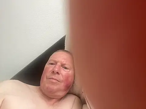 boilinghot123 online show from 09-21-25, 07:43