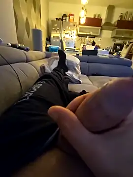 lovebbwgirly online show from 11-06-25, 03:57