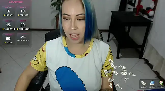 charlottezoe15 online show from 03-08-25, 08:22