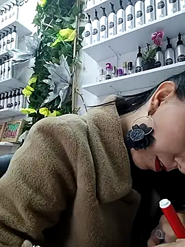 Snapshot of LunaZambrano chatting on 02-15-25, 09:59 LunaZambrano online show from 02-15-25, 09:59