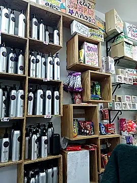 Snapshot of LunaZambrano chatting on 02-20-25, 11:43 LunaZambrano online show from 02-20-25, 11:43