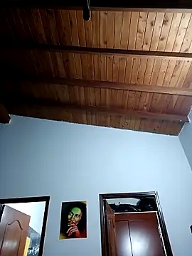 Snapshot of LunaZambrano chatting on 02-22-25, 02:17 LunaZambrano online show from 02-22-25, 02:17