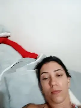 Snapshot of LunaZambrano chatting on 03-18-25, 01:42 LunaZambrano online show from 03-18-25, 01:42