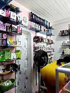 Snapshot of keilymadam chatting on 12-04-25, 01:53 keilymadam online show from 12-04-25, 01:53