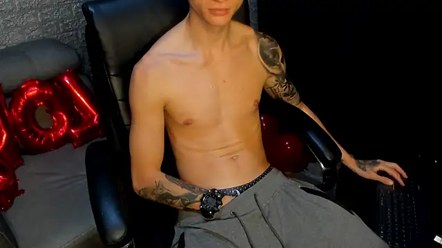 Snapshot of Dmtry6 chatting on 02-16-25, 02:31 Dmtry6 online show from 02-16-25, 02:31