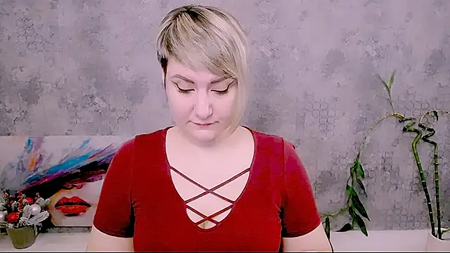 Djullia online show from 12-18-25, 06:19