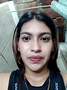 Snapshot of annie-19 chatting on 02-02-25, 05:37 annie-19 online show from 02-02-25, 05:37