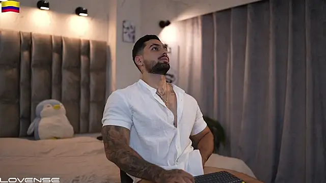 Snapshot of john_king29 chatting on 11-04-25, 11:59 john king29 online show from 11-04-25, 11:59