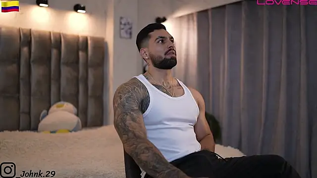 Snapshot of john_king29 chatting on 11-21-25, 09:02 john king29 online show from 11-21-25, 09:02