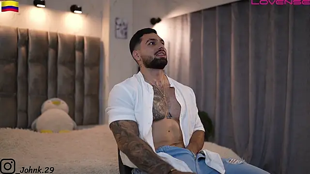 Snapshot of john_king29 chatting on 12-04-25, 11:35 john king29 online show from 12-04-25, 11:35