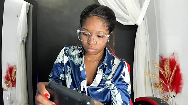Snapshot of nilosolem chatting on 05-05-26, 04:42 nilosolem online show from 05-05-26, 04:42