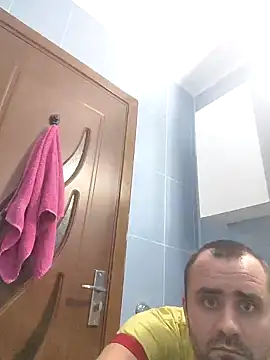 Snapshot of Govora chatting on 12-19-24, 06:12 Govora online show from 12-19-24, 06:12