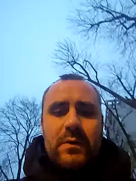 Snapshot of Govora chatting on 12-21-24, 02:58 Govora online show from 12-21-24, 02:58