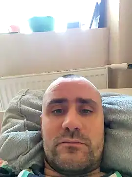 Snapshot of Govora chatting on 01-06-25, 02:03 Govora online show from 01-06-25, 02:03