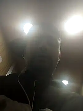 Snapshot of Govora chatting on 01-31-25, 01:23 Govora online show from 01-31-25, 01:23