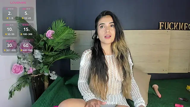 violet giraldo online show from 03-06-26, 07:43