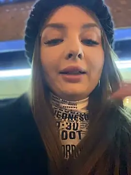 KrisMagnoly online show from 01-08-25, 02:35