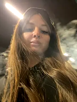 KrisMagnoly online show from 10-15-25, 04:40