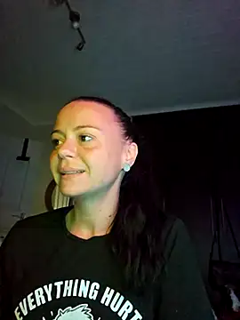 MrsBunnyBum online show from 04-09-26, 05:40