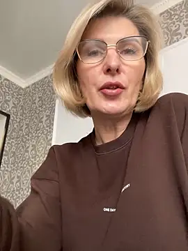 sensualEmilia online show from 02-25-26, 11:31