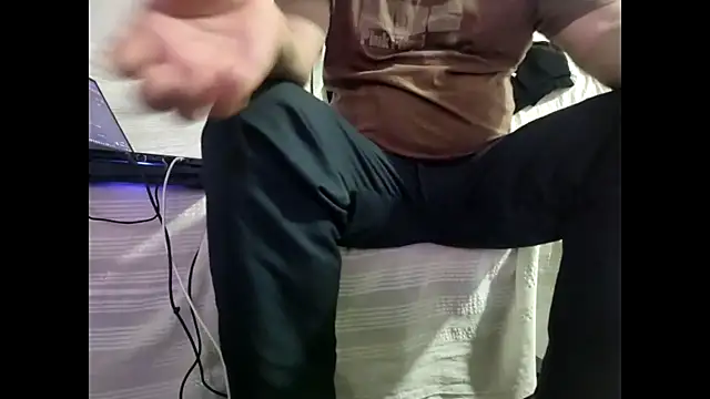 greatgonzo2 online show from 10-04-25, 10:41