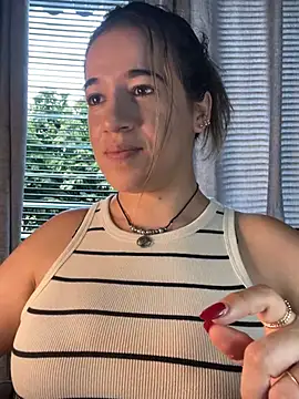 Snapshot of Antonellachic73 chatting on 12-13-24, 09:30 Antonellachic73 online show from 12-13-24, 09:30