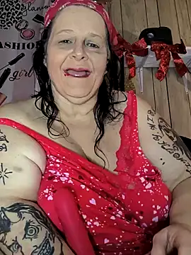 davisdesiresxh online show from 02-11-25, 02:57