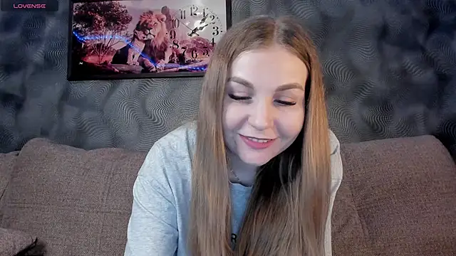 CassieMils online show from 02-12-25, 11:18