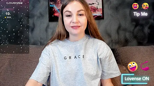 CassieMils online show from 09-12-25, 09:53